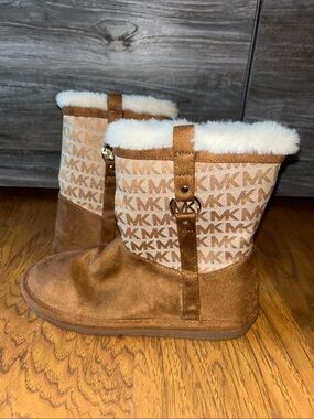 Michael Kors Tan & Cream MK Logo Shearling Boots
